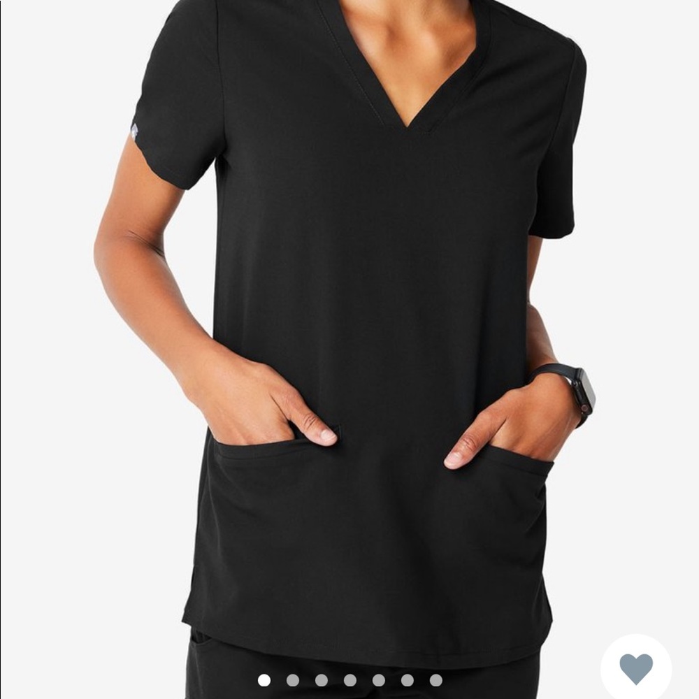 FIGS MEDIUM SET CASMA TOP AND ZAMORA JOGGER PANTS